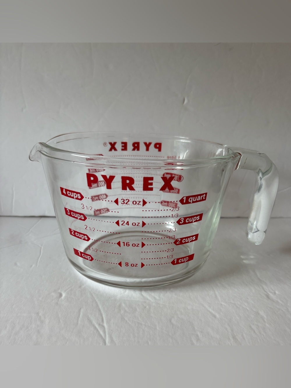 PYREX 4 Cup 1 Quart Glass Measuring Cup Red Lettering